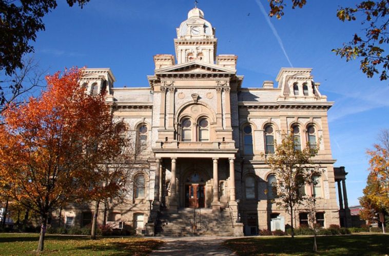 Shelby County Courthouse 