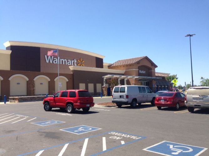 Walmart- Kerman, CA