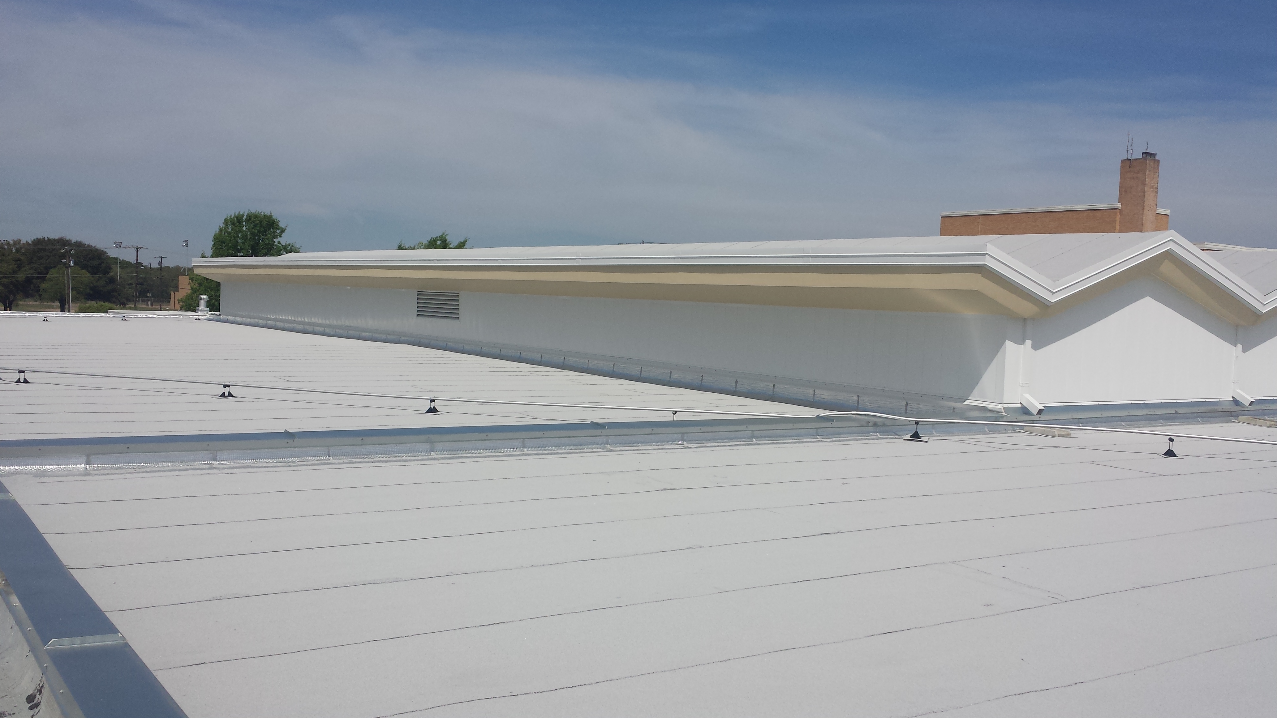 Sbs Roofing System & This Edmonton Roof Picture Shows A Completed 1 Ply Of 15lb Perforated Felt