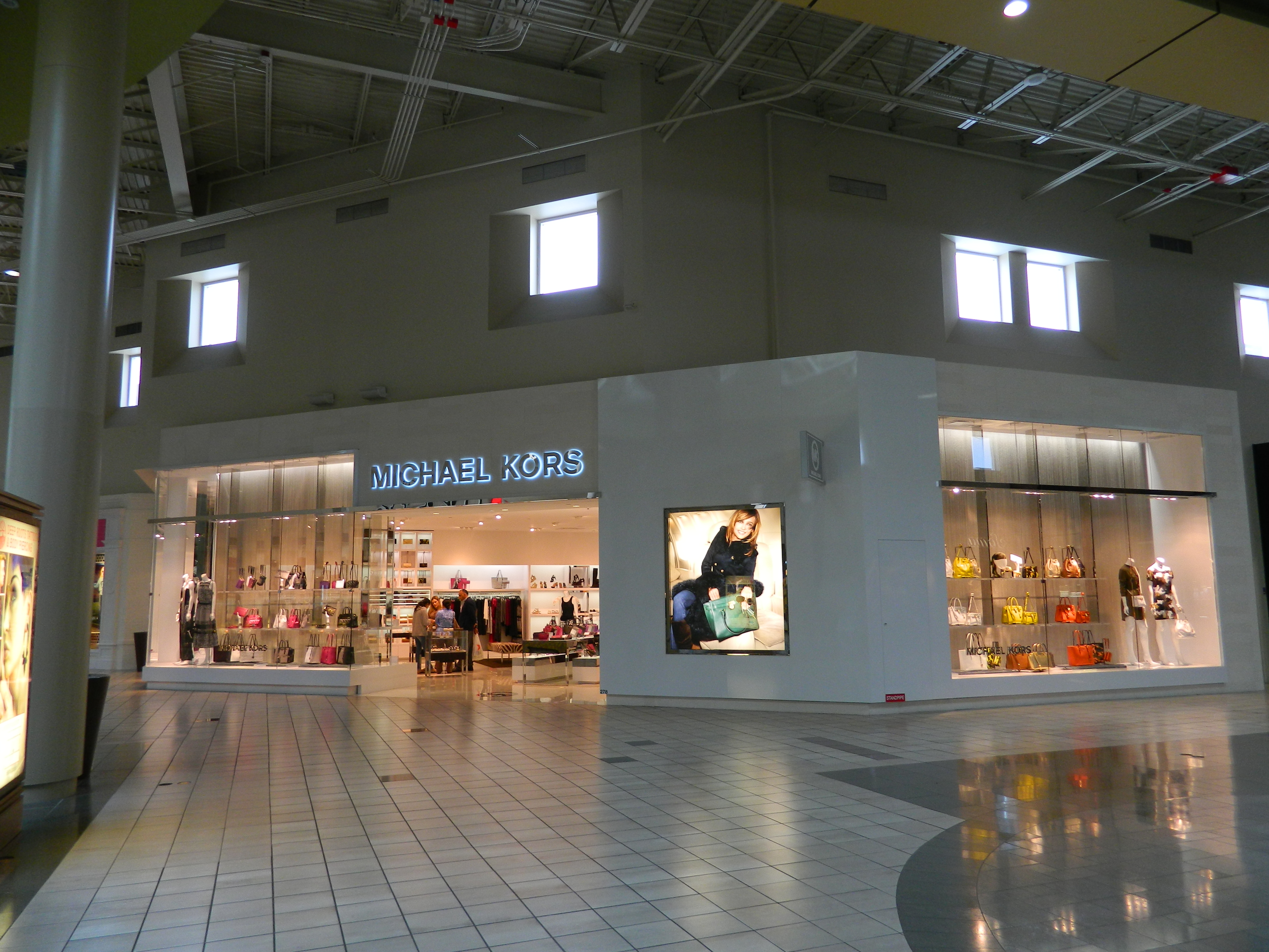 Michael Kors Outlet Mall St Louis Montgomery | IQS Executive