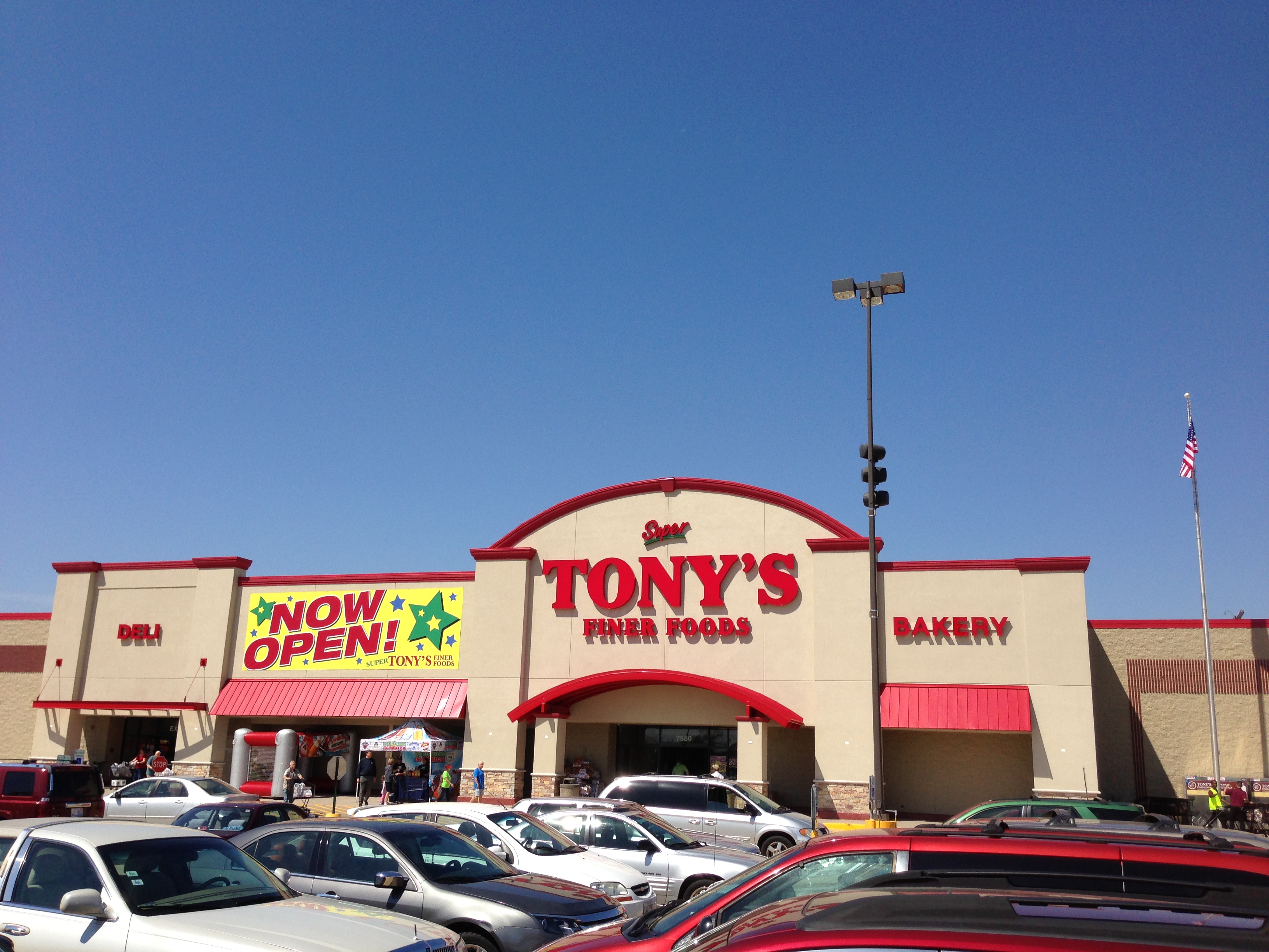 Super Tony's Finer Foods Grocery Store - Hanover Park, IL
